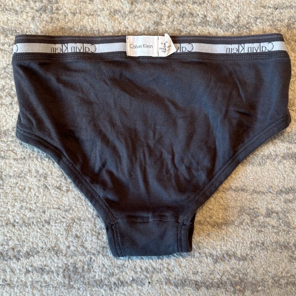 Calvin Klein Black Men's Briefs, Medium - Picture 5 of 7